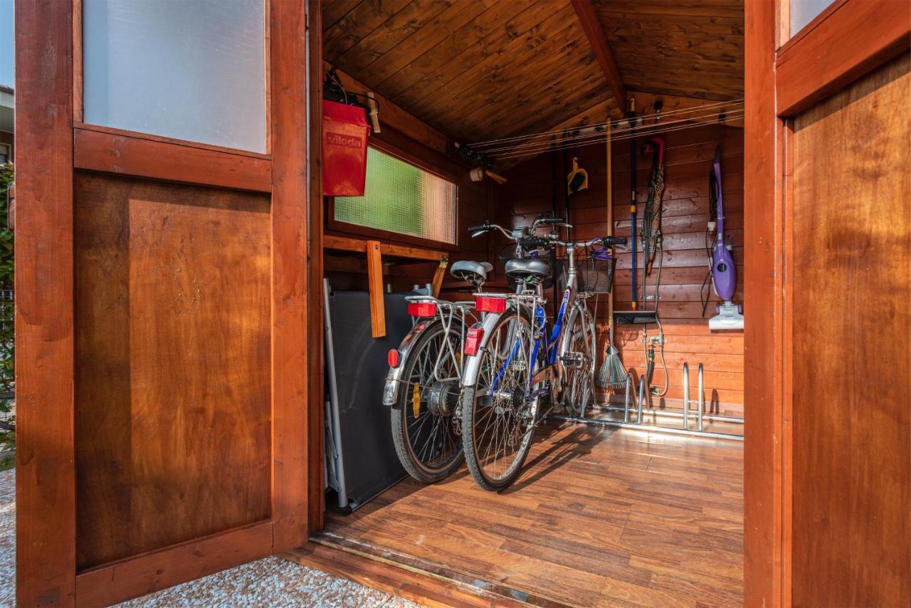 Music & Bike, With Garden And Veranda + Bicycles 阿科 外观 照片